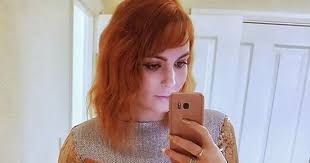 Crohn's disease sufferer who ate 'absolute rubbish' sheds five stone after  seeing holiday photos and hitting 'rock bottom'