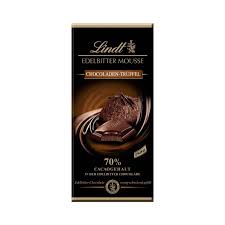 Treat yourself to a moment of bliss with our range of lindor chocolate bars hiding a magnificent melting chocolate centre. Lindt Chocolate Extra Dark Truffle Mousse 150gr Osterreich Delikatessen Onlineshop