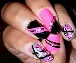 It spreads innocence and feminine characteristics wherever it's found. Hot Pink And Black Nail Design Tutorial Youtube