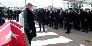 Check spelling or type a new query. Korona Virus Nedeniyle Hayatini Kaybeden Burhan Kuzu Son Yolculuguna Ugurlandi