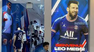 Barca belum berhasil menyepakati kontrak baru dengan messi. 50pn Sb3 R87dm