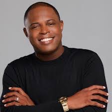 Alicia Sh's Instagram, Twitter & Facebook