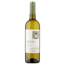 Pinot grigio is enjoyed worldwide thanks to its refreshing, uncomplicated character. Ingeno Organic Pinot Grigio Ocado