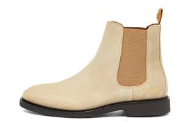 Their straightforward and clean design means that they can complement a range of outfits without clashing or seeming uncoordinated. Best Chelsea Boots For Men 2021 British Gq