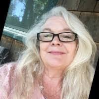 Darla Stanton's Instagram, Twitter & Facebook