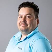 700+ Profile mit dem Suchbegriff „Kirouac“