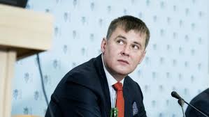 Místopředseda čssd, ministr zahraničních věcí. Petricek Se Bude Uchazet O Funkci Predsedy Cssd Strana Podle Nej Potrebuje Zmenit Styl Irozhlas Spolehlive Zpravy