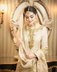 Pakistani Brides Are Setting Some Serious Bridal Goals Bridal Dresses Pakistan Pakistani Bride Pakistani Bridal Makeup