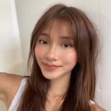 Diane Cranford's Instagram, Twitter & Facebook