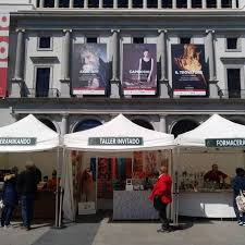 Pin En Dani Dimitrova D Seda Silk