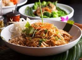 Pad Thai Recette Recette Pad Thai Riz Saute Au Poulet Recette Asiatique