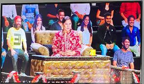 Mitesh Patel On Twitter Kapil Sharma Show Is Giving Idea To Fake Trainers To Create Fake Audience Kapil sharma made the audience laugh with his jokes for many years. mitesh patel on twitter kapil sharma