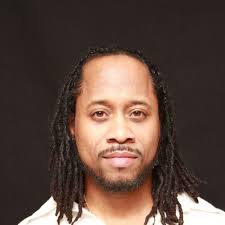 Lance Courtney's Instagram, Twitter & Facebook