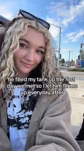 Ashley Novotny's Instagram, Twitter & Facebook