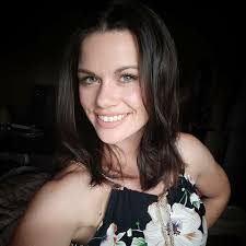 Vanessa Caron's Instagram, Twitter & Facebook