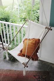 Sold and shipped by sunnydaze décor. 8 Diy Outdoor And Indoor Hanging Chairs Shelterness