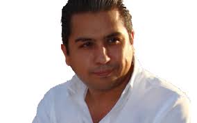 AMLO DA RESPALDO A AVA