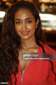 25 Photos & High Res Pictures