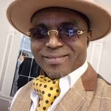 Merry Christmas and happy holidays to everyone from the Royal Family🎄🎁🌟