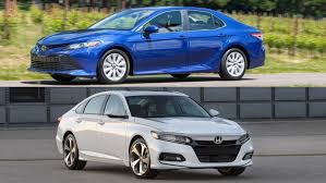 Honda's accord 2.0t averaged the same 24 mpg as this xse but ran away from. 2018 Honda Accord Vs 2018 Toyota Camry Let The Battle Begin Auto Moto Japan Bullet
