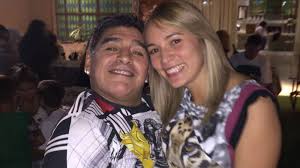 Rocio Oliva Escracho A Diego Maradona Con Una Foto Intima Quality 90 5