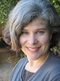 Francine Tyler's Instagram, Twitter & Facebook