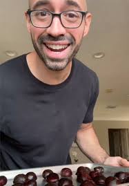 Roasted Chestnut Soup 🌰 #chestnuts #soup #cooking #cook #thehungryfrank