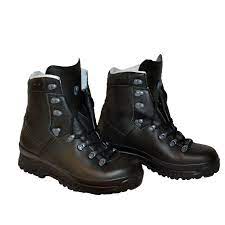 Dieser stiefel ist weit von den qualitätsstandards des originals entfernt. Bw Bergschuh Gebirgsjagerstiefel