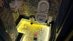 Add to my projects quick view. This Perplexing Restroom With A Glass Floor To Some Sand Mildlyinteresting