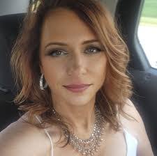 Tina Thaxton's Instagram, Twitter & Facebook