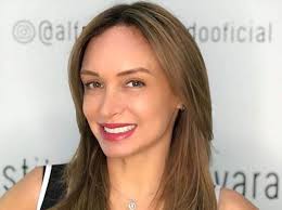 Dora Mazzone Archives