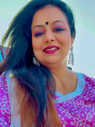 Devangi Brahmbhatt added a new photo...