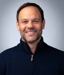 Daniel Altobello's Instagram, Twitter & Facebook