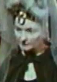 Monty Python's Flying Circus 3.2 Ford Popular' (1972)