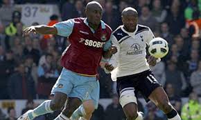 Maybe you would like to learn more about one of these? William Gallas Signs Two Year Contract Extension At Tottenham Hotspur Daily Mail Online