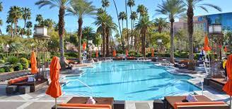 The 11 Best Hotel Pools In Las Vegas For 2021 The Tour Guy
