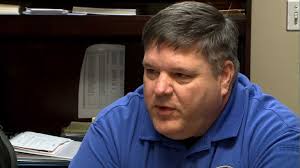 Flowood mayor suspends police chief