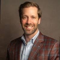 Bob Victor's Instagram, Twitter & Facebook