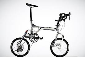 In 15 Sekunden Faltet Man Das Rennrad Mit Ultegra 20 Gang Schaltung Und Mechanischen Scheibenbremsen Zusammen Wir Zeigen Es Ihnen In Fahrrad Faltrad Rennrad