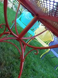 Red Wrought Iron Table Todaysmama Wrought Iron Furniture Iron Furniture Wrought Iron Table