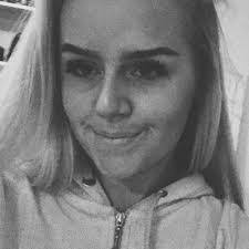 Sandra Birk's Instagram, Twitter & Facebook