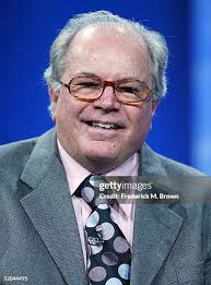 Producer Walon Green speaks during the NBC 2005 Television Critics...  Fotografía de noticias