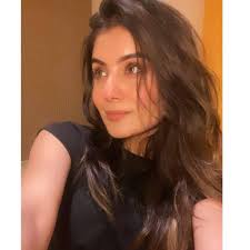 Faye Cain (@fayecainn) • Instagram photos and videos