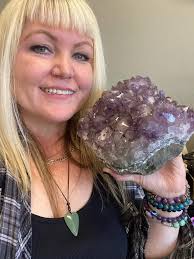 On a brighter note as I am very new here. I won these in last months  auction and made earrings out of the stones. Very excited. 😊 I can't wait  to go