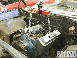 Engine Install Basics How To Remove And Replace A Small Block Chevy Hot Rod Network Chevy Hot Rod Classic Car Restoration Chevy