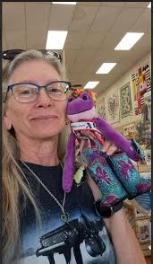 Sew Special Quilts in San Antonio. Love the boots!!