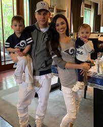 Rob dyrdek (born june 28, 1974) is famous for being skateboarder. Rob Dyrdek Net Worth 2021 Personal Life And Career Hitnews Industry