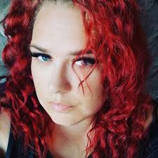 Who are we? Pink Ladies was established in 2017, by Honey Bennett, and  began as a local, domestic house cleaning service. As the years have rolled  on, Honey and her staff have