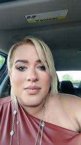 Lucia Velez's Instagram, Twitter & Facebook