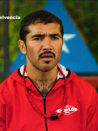 Mario "El Mono" Osuna, se sincera de cómo se siente respecto a su lesión en  la rodilla. 😖🦵💥 ➡️ #ExatlónMéxico, de lunes a viernes, a las 🕤 7:30  p.m. por Azteca UNO. 📺📲💻